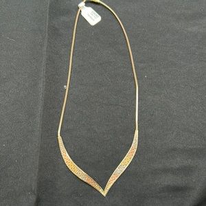 Women’s tri color necklace